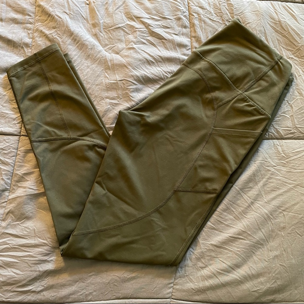 Olive Victoria’s Secret VSX Sport Knockout Leggings